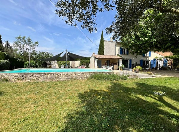 Suze-la-Rousse, Rhône-Alpes 26790