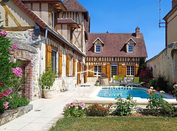 Nonancourt, Upper Normandy 27320