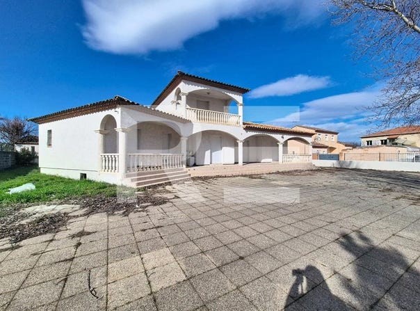 Milhaud, Languedoc-Roussillon 30540