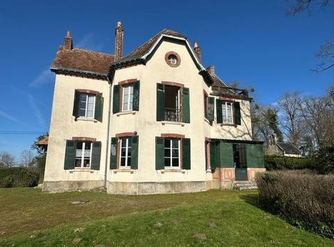 Autry-Le-Châtel, Centre 45500