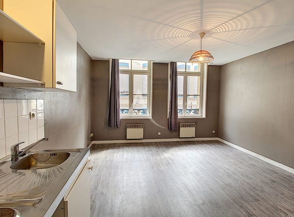 DOUAI, Hauts-de-France 59500