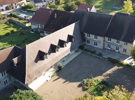 CHATEAU CHALON, Bourgogne-Franche-Comté 39210