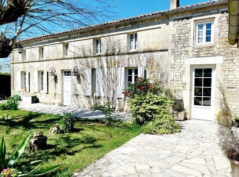 Saint-Germain-De-Lusignan, Poitou-Charentes 17500