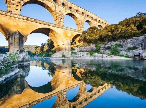 Nîmes, Gard 30000