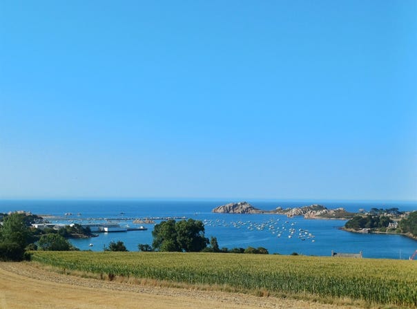 Plougasnou, Brittany 29630