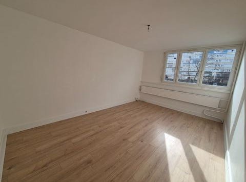 Saint-Etienne, Rhône-Alpes 42100