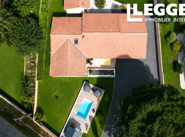 Saint-Laurent-d'Arce, Nouvelle-Aquitaine 33240