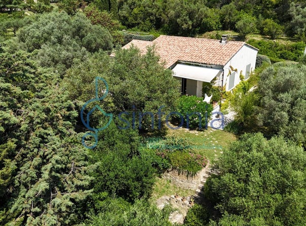 Uzès, Languedoc-Roussillon 30700