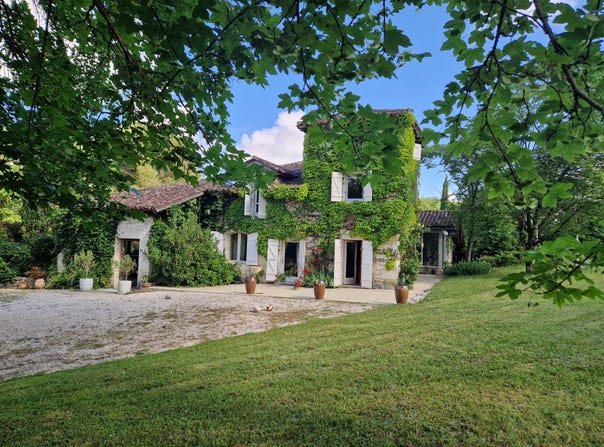 Mauvezin, Midi-Pyrénées 32120