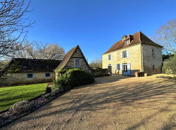 Génis, Dordogne 24160