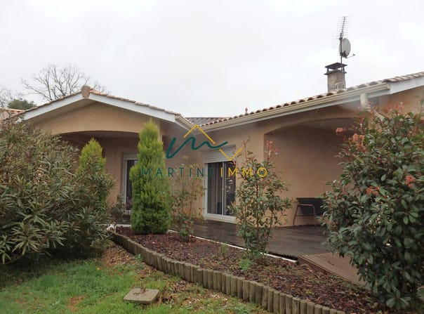 Aillas, Gironde 33124