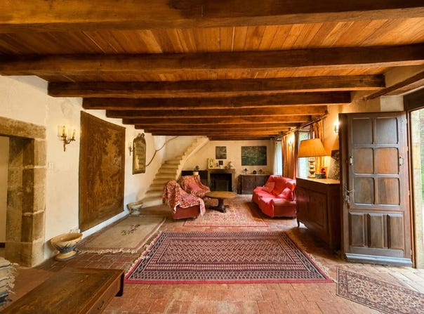 Vallon-en-Sully, Auvergne 03190