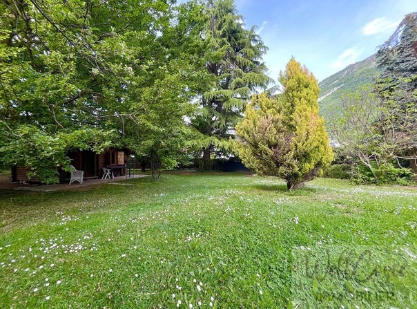 Challes-les-Eaux, Savoie 73190