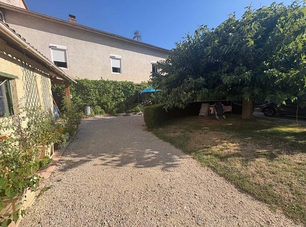 Beaurepaire, Isère 38270