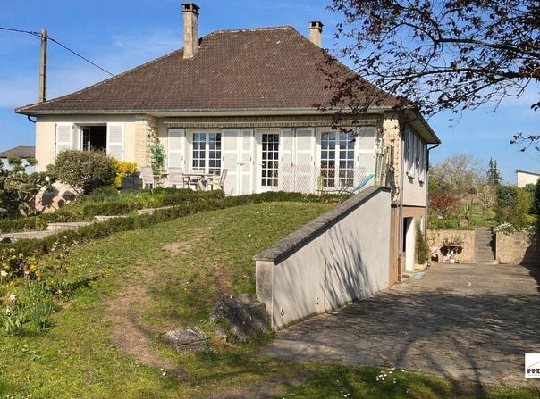 Châteaumeillant, Centre-Val de Loire 18370
