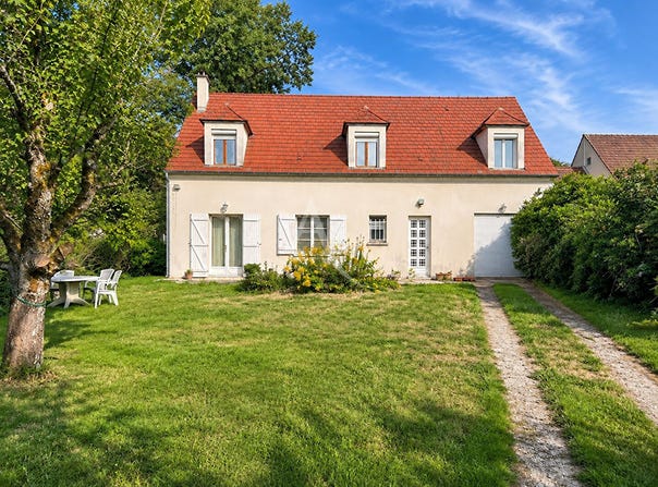 MONNEVILLE, Hauts-de-France 60240