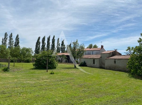 ANGLES, Pays de la Loire 85750