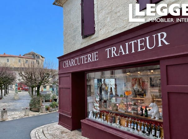 Aubeterre-sur-Dronne, Nouvelle-Aquitaine 16390