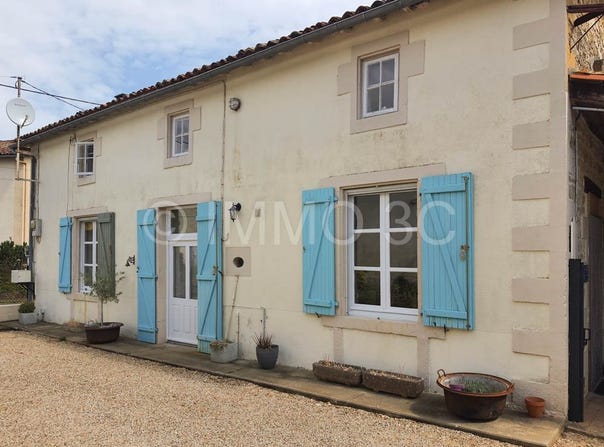 Chef-Boutonne, Poitou-Charentes 79110