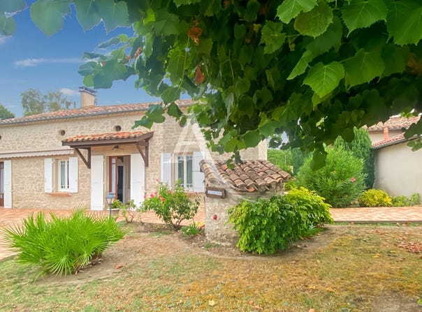 DAUSSE, Nouvelle-Aquitaine 47140