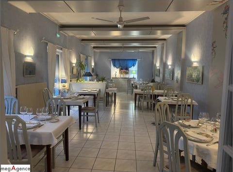 Guecelard, Pays de la Loire 72230