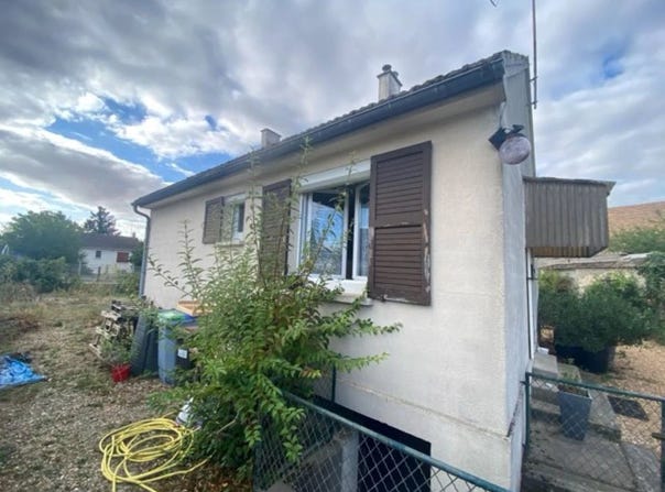 Sainville, Eure-et-Loir 28700