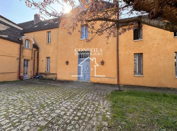 Joigny, Yonne 89300