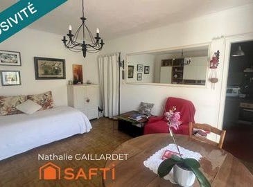 Les Angles, Languedoc-Roussillon 30133