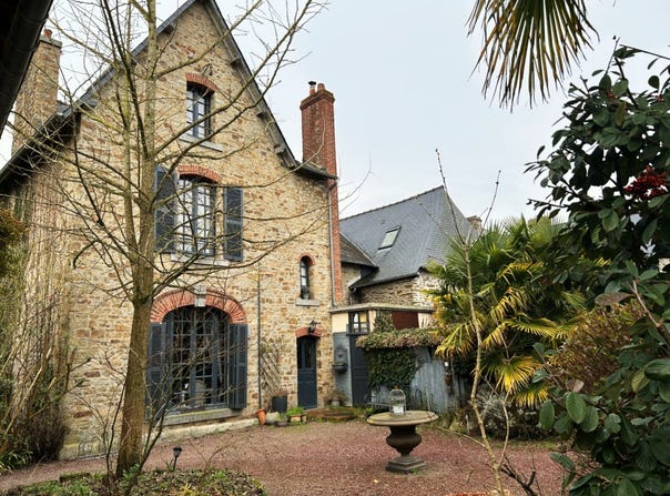 Antrain, Brittany 35560