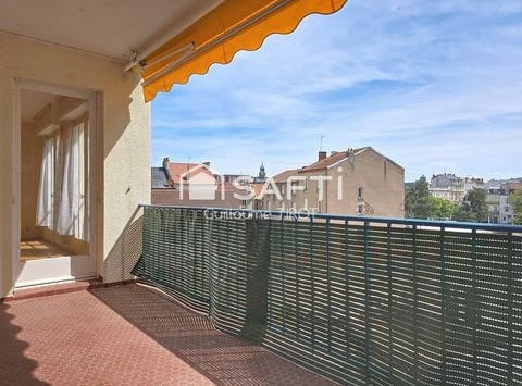 Vichy, Auvergne 03200