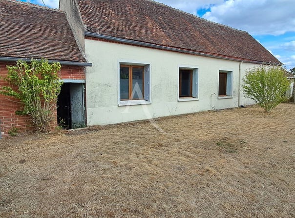 SULLY SUR LOIRE, Centre-Val de Loire 45600