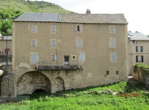 MEYRUEIS, Languedoc-Roussillon 48150