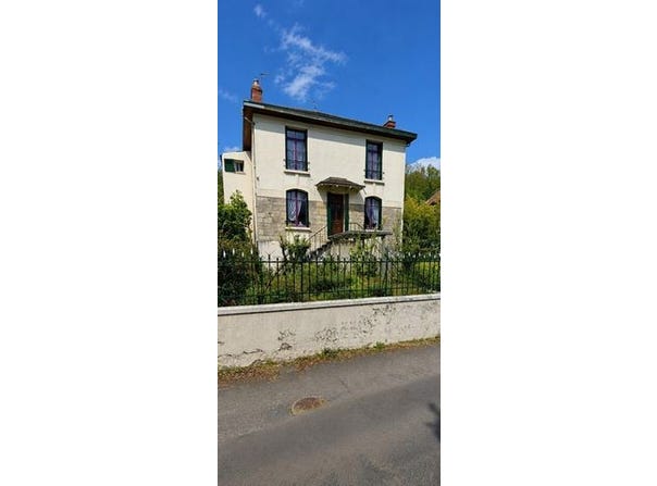 Dun-Sur-Meuse, Lorraine 55110