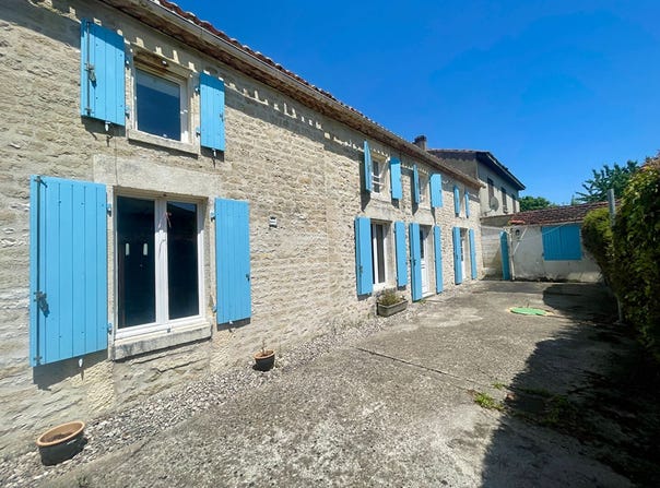 Loulay, Poitou-Charentes 17330