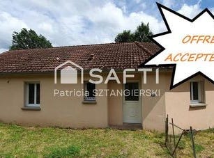 Pontaumur, Auvergne 63380