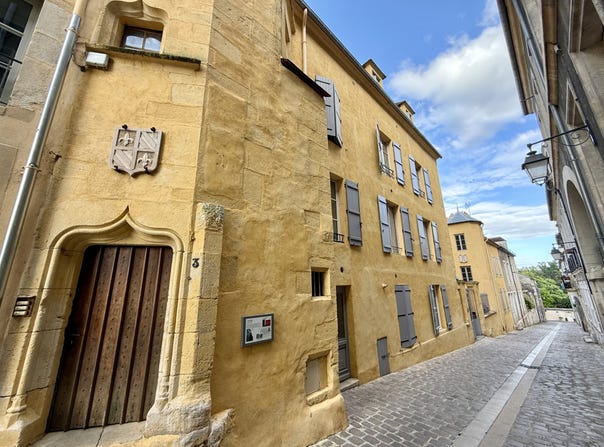 Avallon, Burgundy 89200