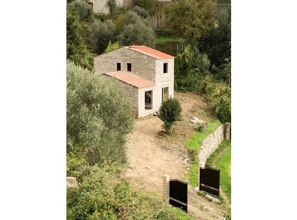 Contes, Alpes-Maritimes 06390