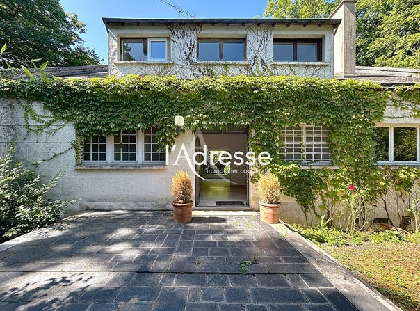 CHAMBRAY LES TOURS, Centre-Val de Loire 37170