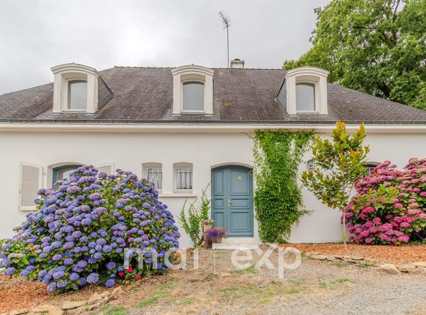 Kervignac, Brittany 56700