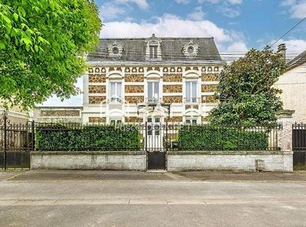 Chateau-Thierry, Picardie 02400