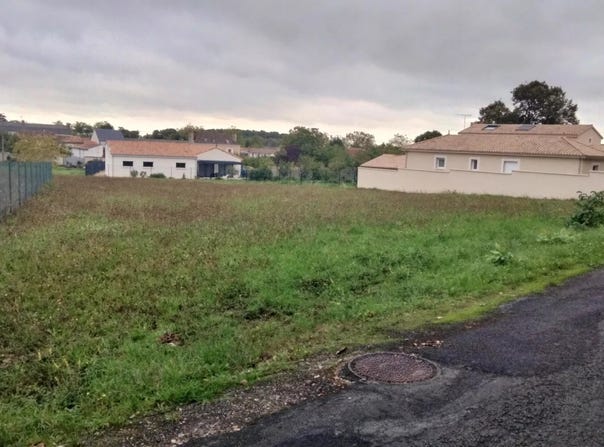 Neuville-de-Poitou, Vienne 86170