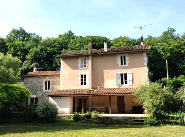 Nanteuil-en-Vallée, Poitou-Charentes 16700