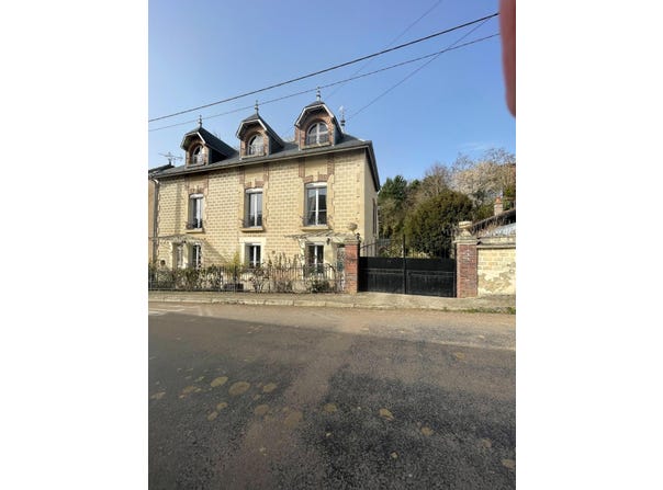 Trannes, Grand Est 10140