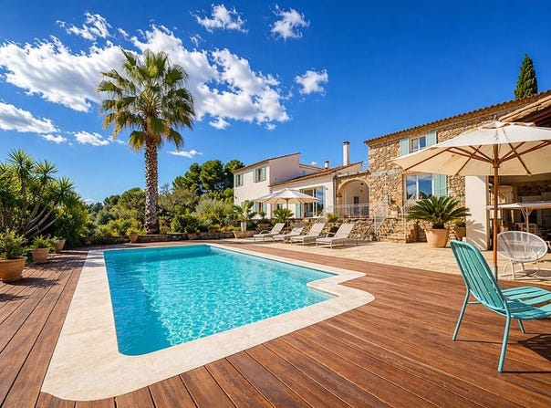 Aigues-Vives, Languedoc-Roussillon 30670