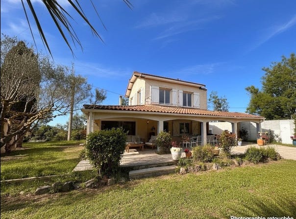 Agde, Languedoc-Roussillon 34300