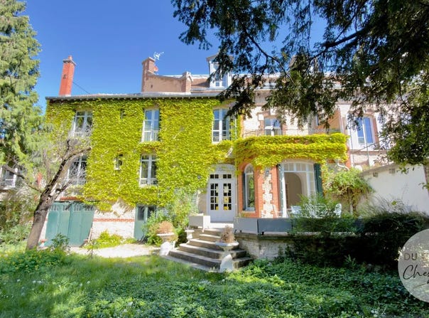 Troyes, Aube 10000