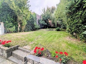 Roubaix, Nord-Pas-de-Calais 59100
