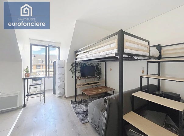 Troyes, Aube 10000
