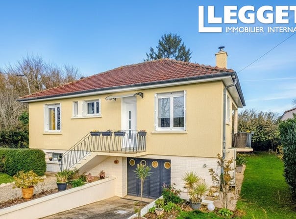 Civray, Nouvelle-Aquitaine 86400