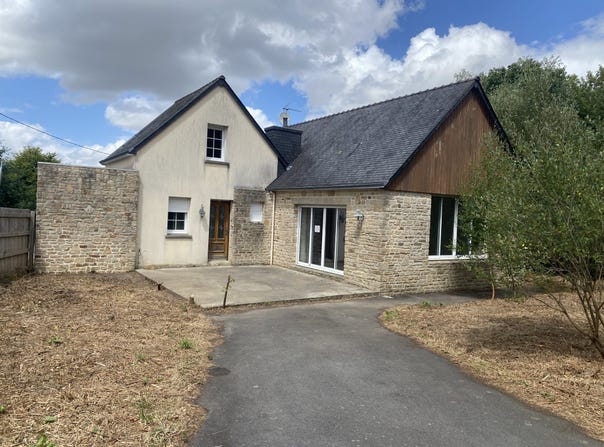 Sizun, Brittany 29450